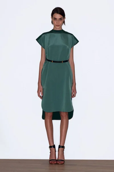 Look 15